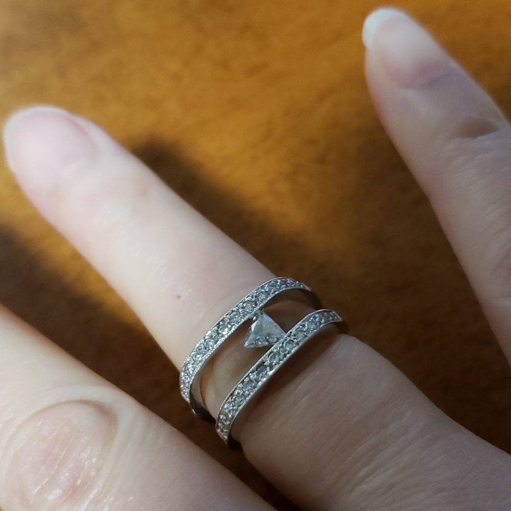 Diamond ring